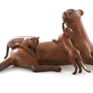 Loet Vanderveen “Cheetah & Babies, Reclining – Limited Edition Bronze Sculpture